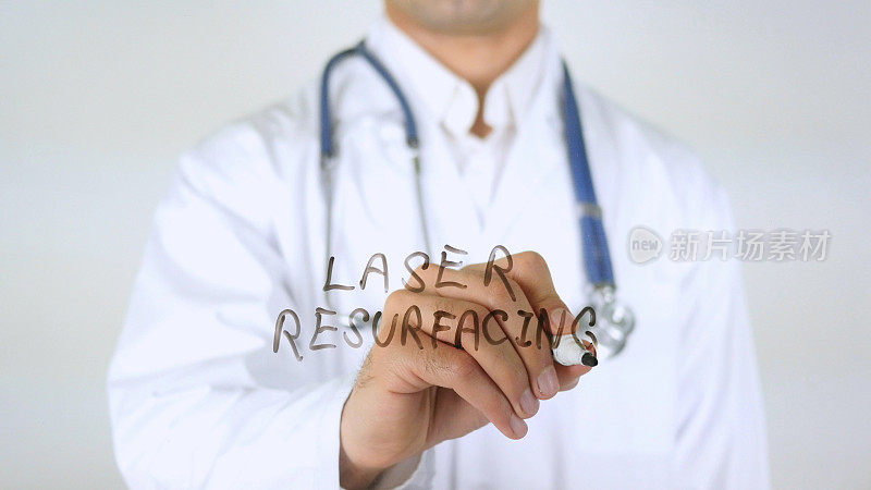 激光表面修复，医生在玻璃上书写