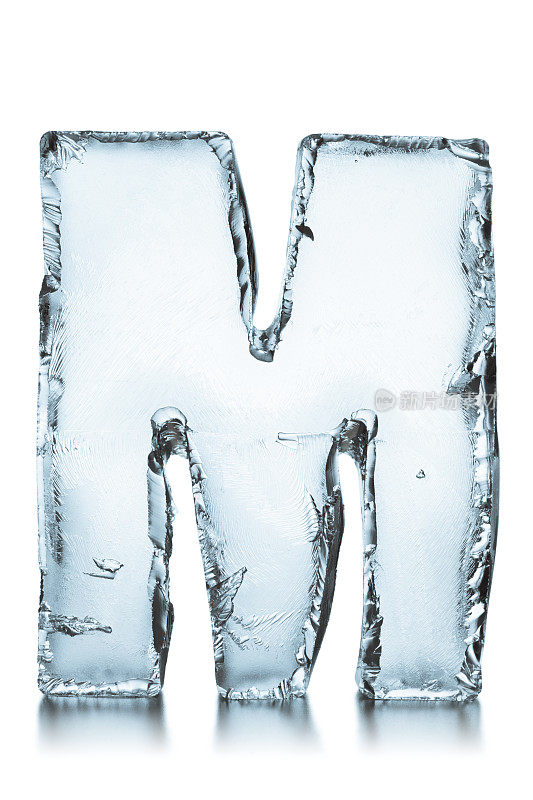 字母M冰冻的冰块字母表