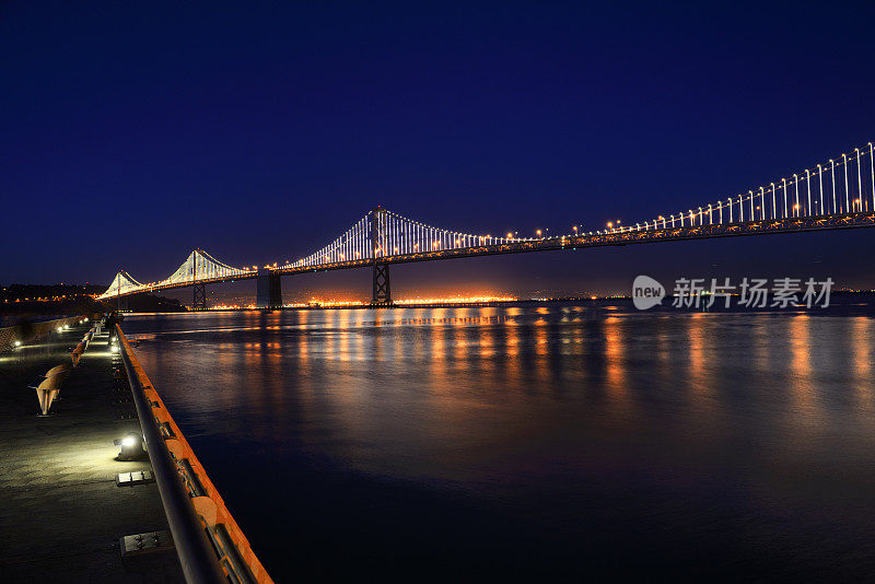 旧金山海湾大桥之夜