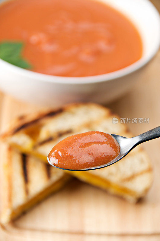 烤芝士番茄汤