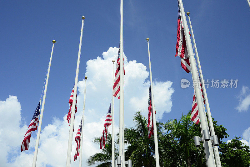 9月11日美国降半旗