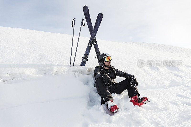 滑雪者正在休息