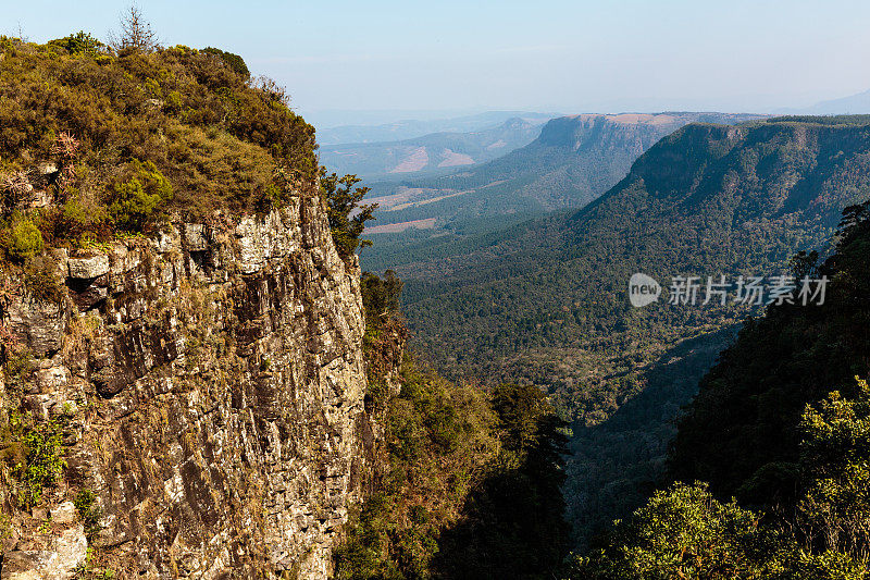 南非尖峰岩