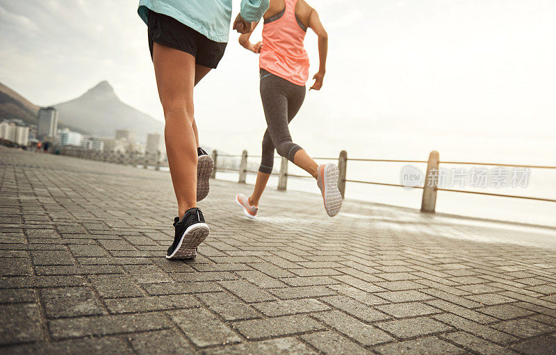 跑步使身体变得更强壮