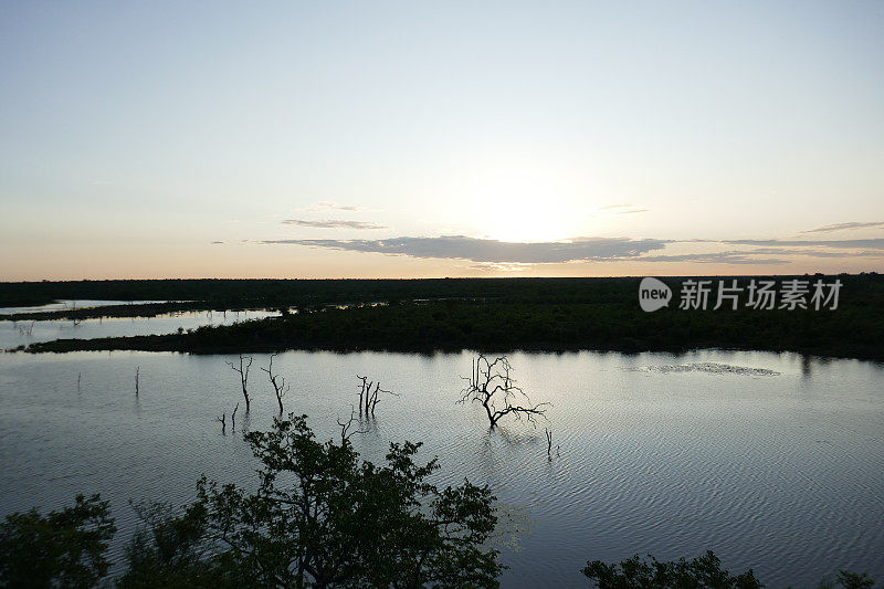 莫帕尼先驱大坝，克鲁格国家公园，南非