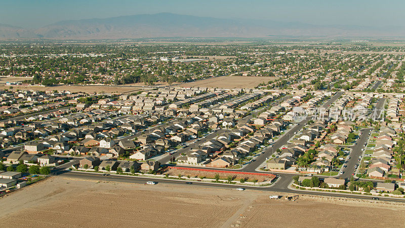 加利福尼亚中央山谷郊区的增长-天线