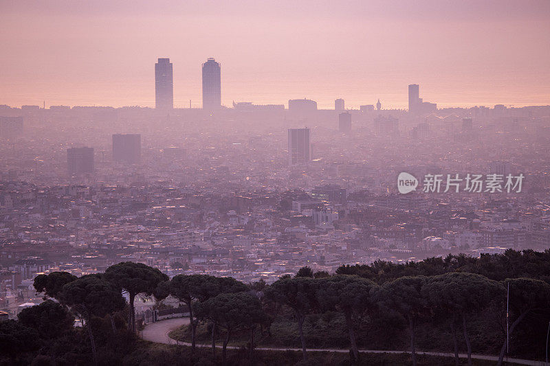 巴塞罗那的Collserola山日出