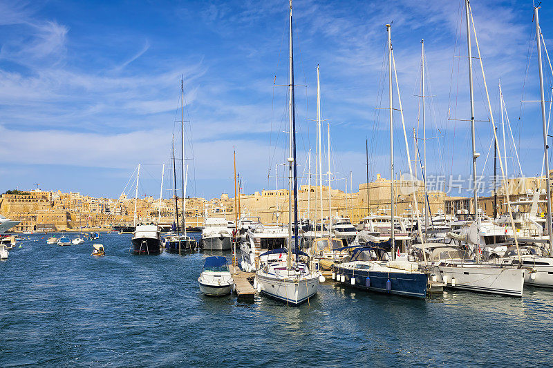 马耳他的Birgu与大海港码头，地中海旅游目的地