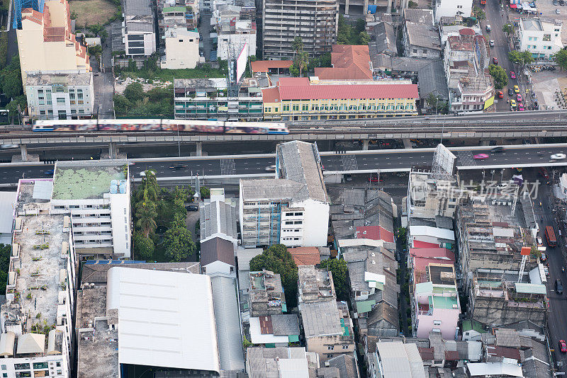 曼谷住宅区与BTS轻轨，泰国