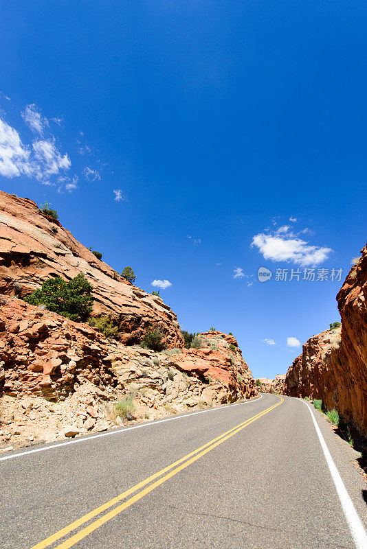 路-红岩山，垂直