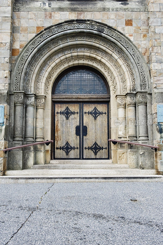 马萨诸塞州普利茅斯华丽的教堂门