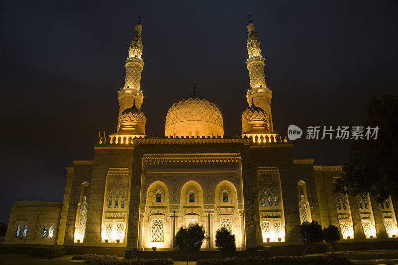 迪拜朱美拉清真寺之夜