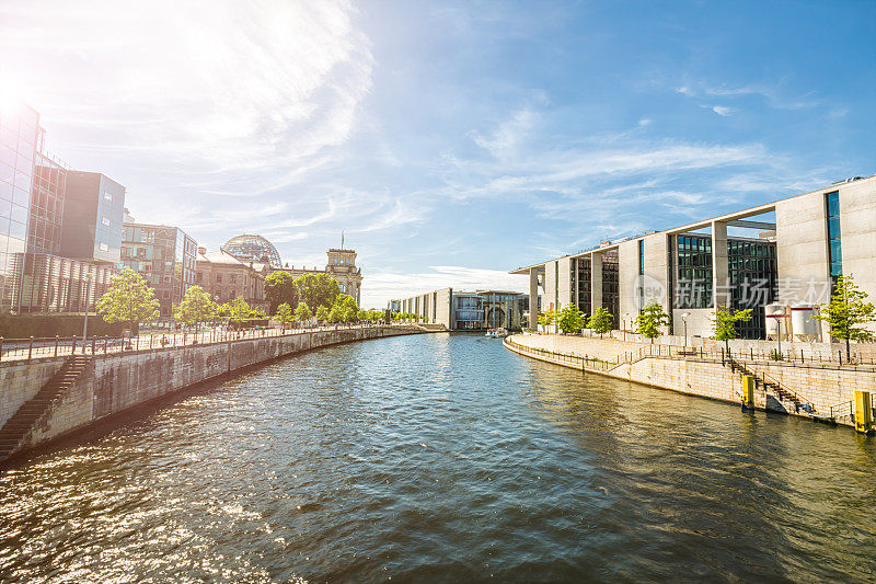柏林天际线和国会大厦
