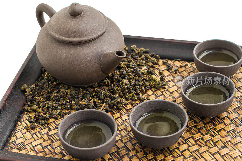 中国茶具孤立在白色背景上