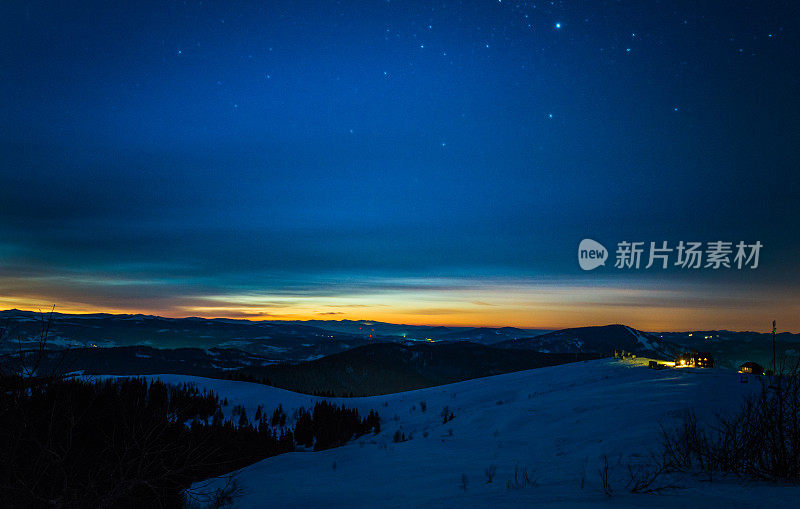 雪山里的夜星