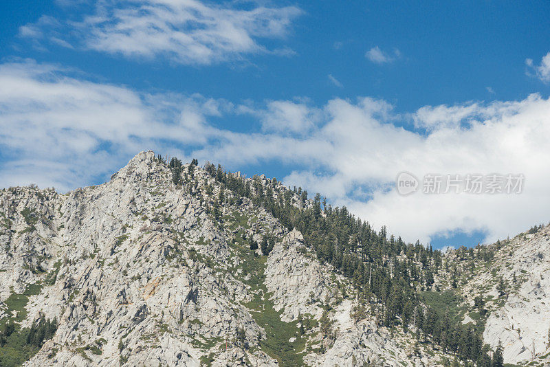 菲普斯峰崎岖的山景观详细的太浩湖加利福尼亚