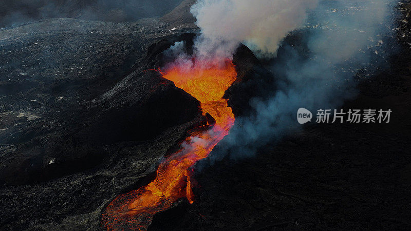 冰岛Fagradalsfjall火山喷发的鸟瞰图