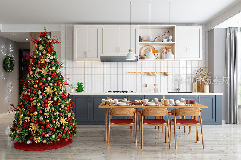 现代厨房室内与圣诞树，餐桌，椅子和白色橱柜