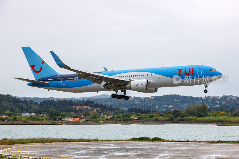 TUI波音767-300ER飞机在希腊科孚机场