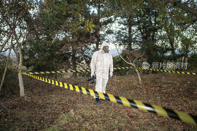 森林里的法医