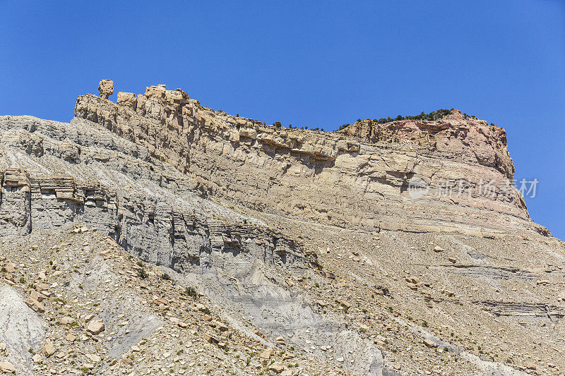 犹他州砂岩层山Badlands岩层