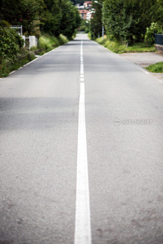 漫长的道路的角度来看