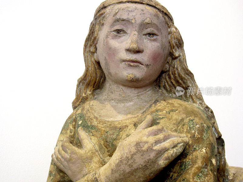 抹大拉的玛丽木头雕像