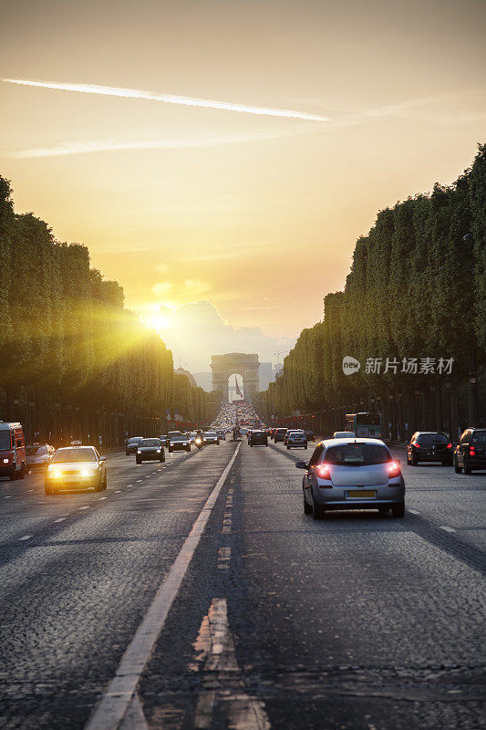 巴黎:香榭丽舍大道至凯旋门
