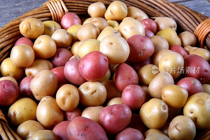五颜六色的小土豆