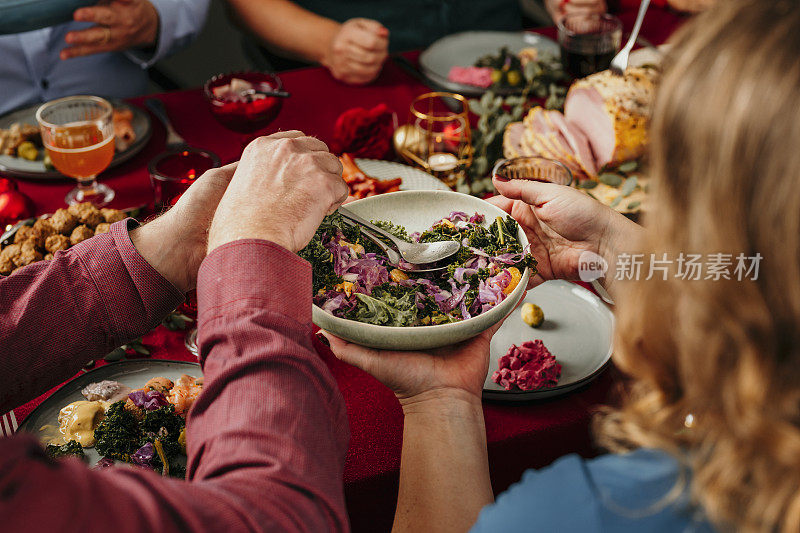 典型的瑞典斯堪的纳维亚圣诞食物smörgåsbord