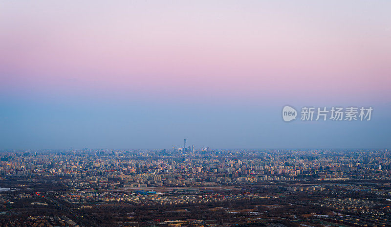 中国北京的全景，夜晚天际线