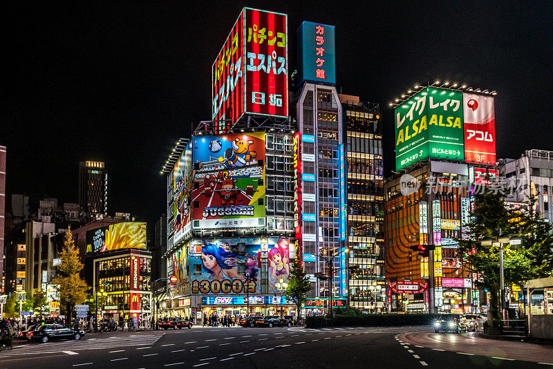 日本东京新宿区的街景