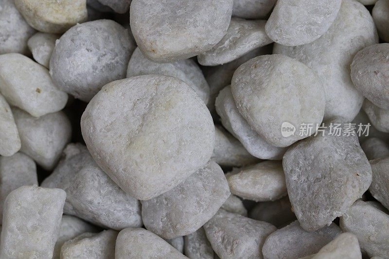 白色鹅卵石卵石卵石宏观从上面