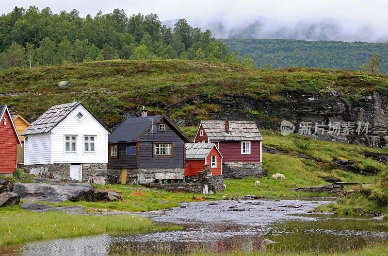 传统的山间小屋或小木屋:挪威