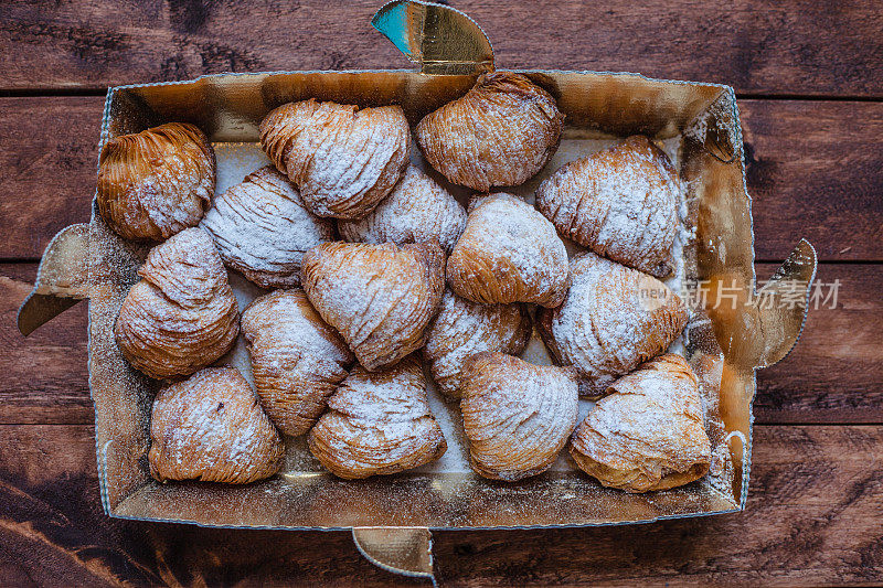 那不勒斯Sfogliatelle”