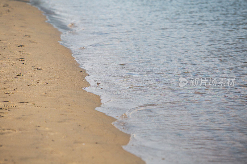 沙滩和海浪