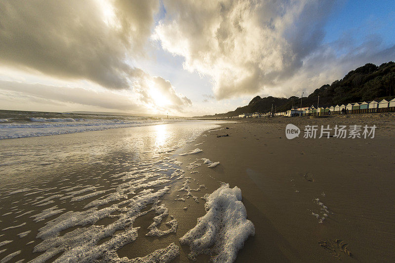 伯恩茅斯海滩泡沫