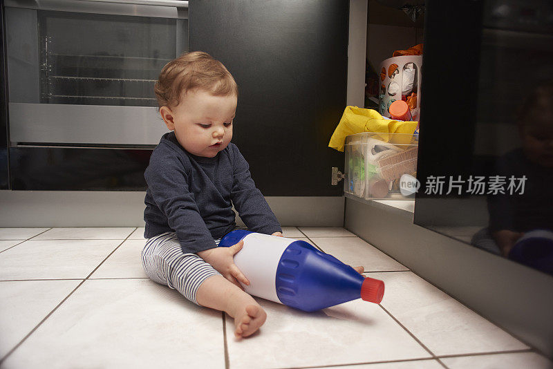 婴儿漂白剂厨房危险
