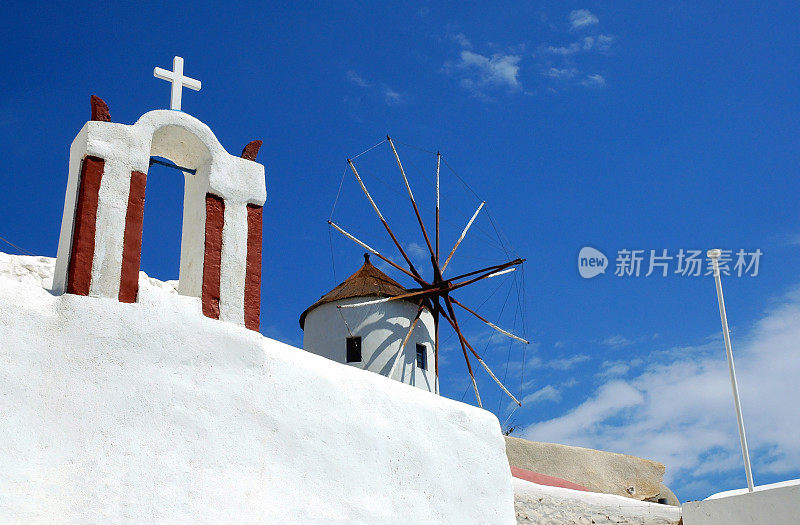 希腊圣托里尼岛伊亚岛的风车