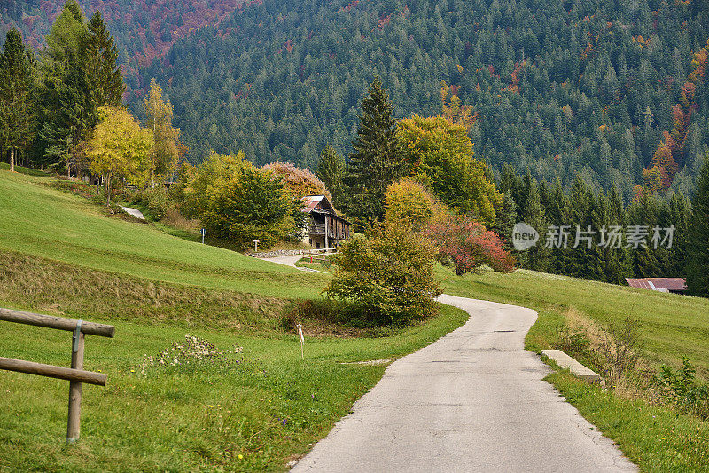 小山路