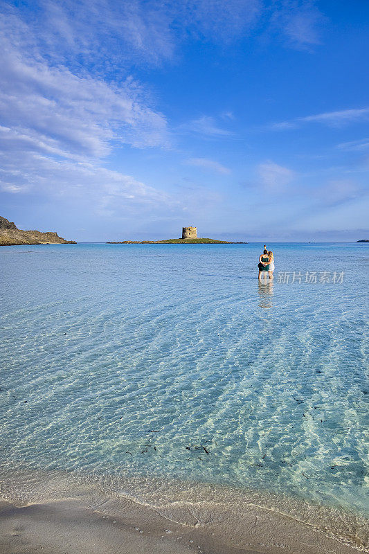 拉佩洛萨海滩，撒丁岛北部最美丽的海滩之一
