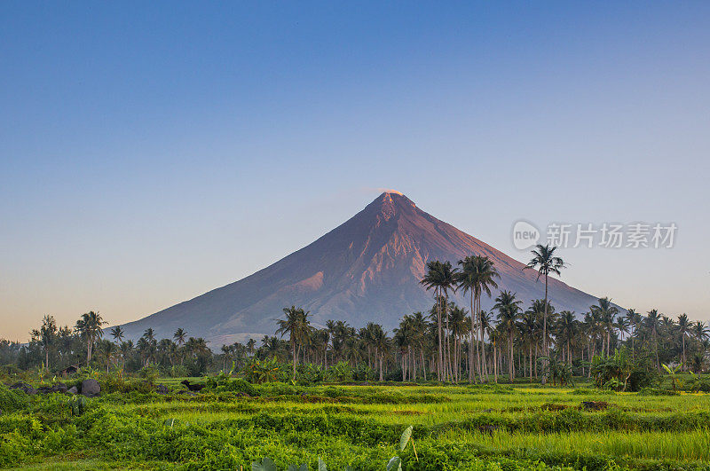 菲律宾马荣火山