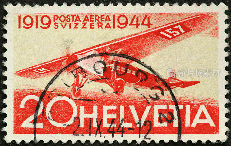 老式的奥地利邮票上的螺旋桨飞机