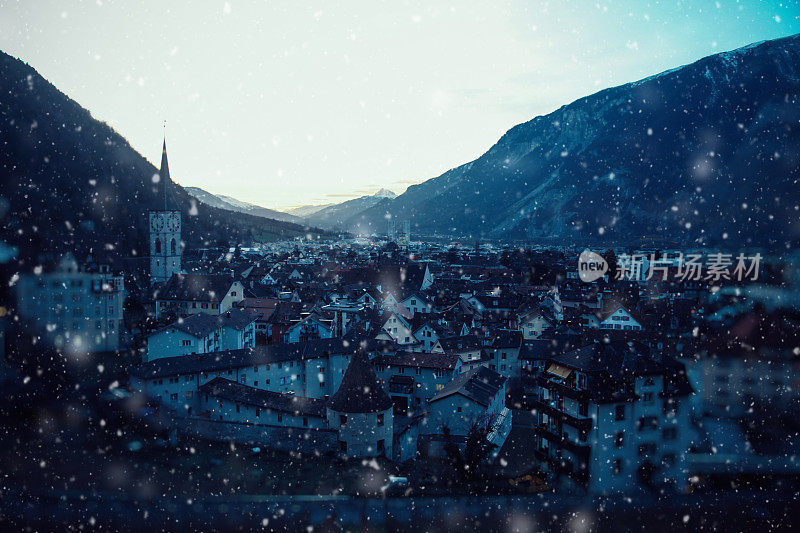 圣诞雪在瑞士，楚