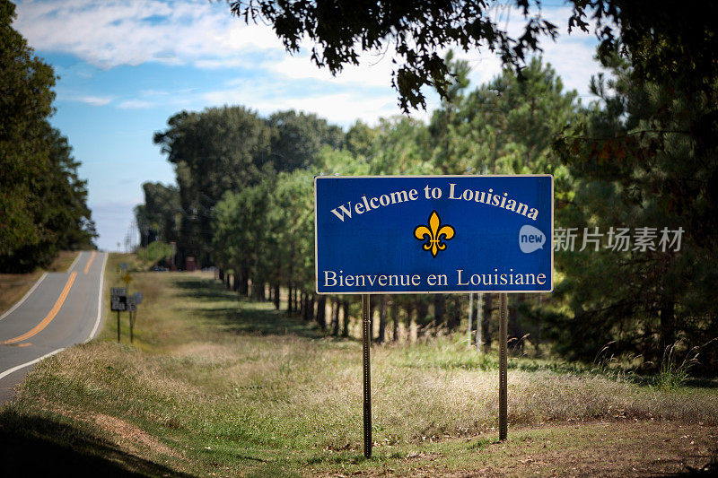 州界线标志上写着欢迎来到路易斯安那州