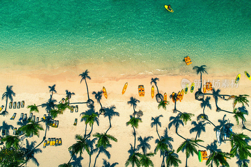 加勒比度假胜地鸟瞰图，巴伐罗，多米尼加共和国