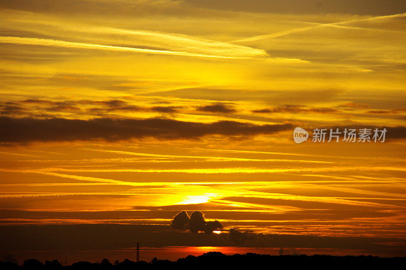 太阳升起来了