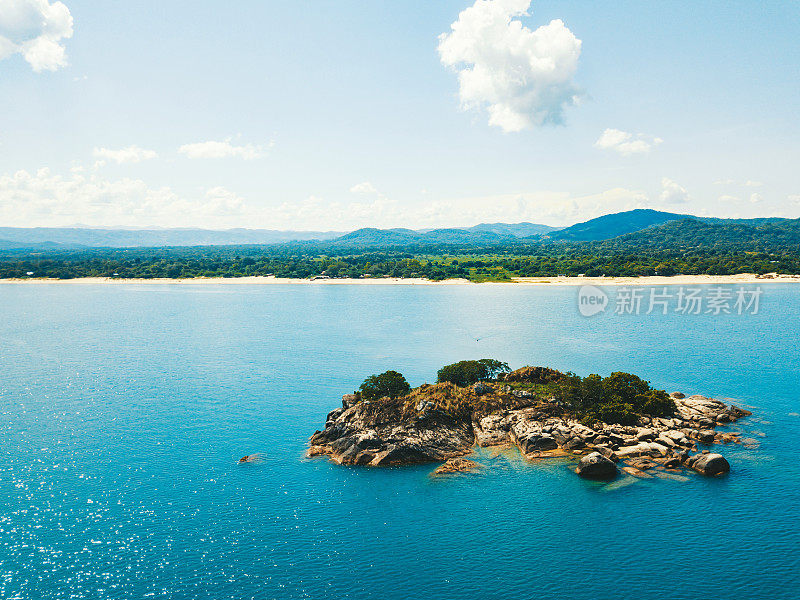 马拉维湖和小岛