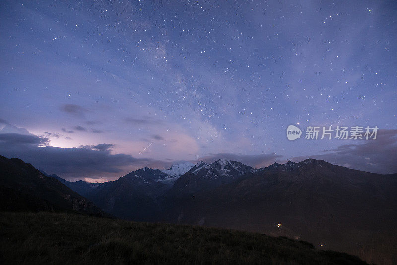 山上的夜空