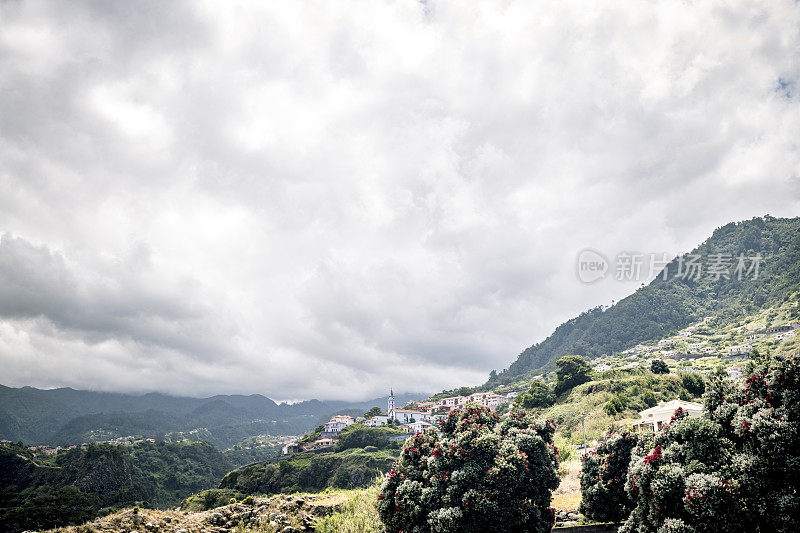 马德拉岛北岸的Faial村
